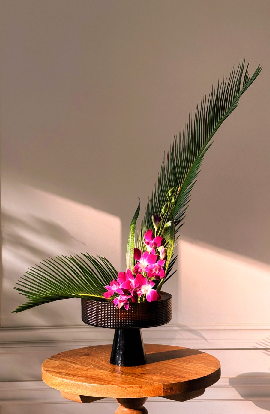 Ikebana arrangement 7